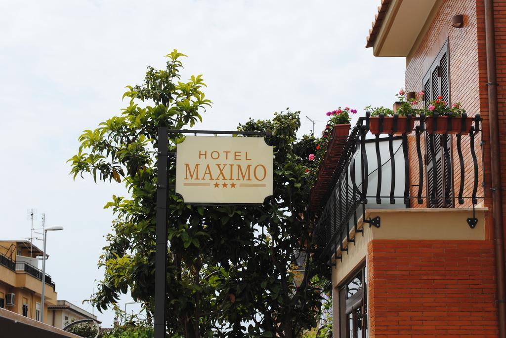 Hotel Maximo Rome Bagian luar foto